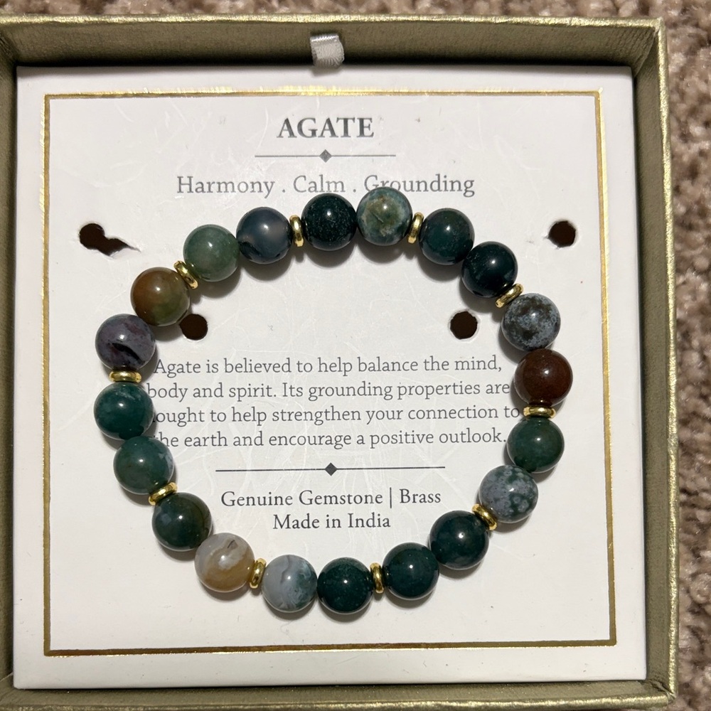 Agate Beaded Bracelet with Gold Accents
